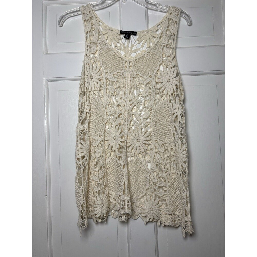 Contemporary Style Signature Studio Cream Crochet Tunic Tank Women’s A